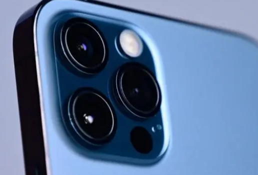 apple维修点分享苹果iPhone小小的闪光灯 